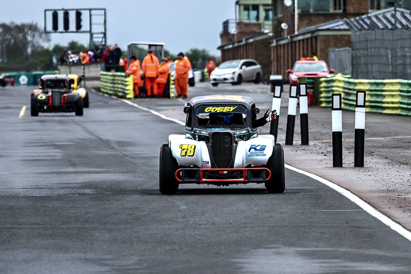2015 - Rounds 4 & 5 - Croft Gallery Image 18