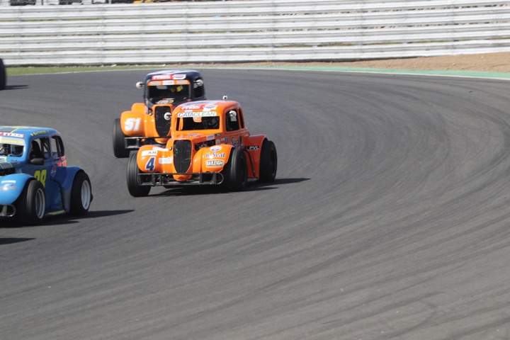 Mickel Motorsport Makes a Bold Statement at Brands Hatch
